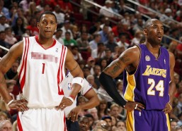 海星体育-沃尔夫斯堡2-1圣保利，佩契诺维奇制胜球引领逆转，埃里克森点射锁定关键胜利