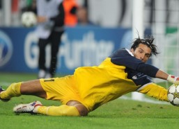 海星体育官网入口：卡尔博尼独家透露加盟竞赛幕后，米利托意外来电促成转会，劳塔罗坚定支持助决策